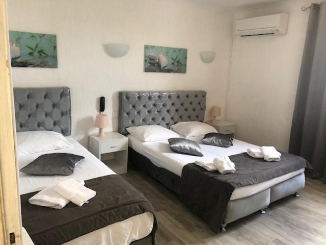 Le Castelet Hotell Saintes-Maries-de-la-Mer Eksteriør bilde